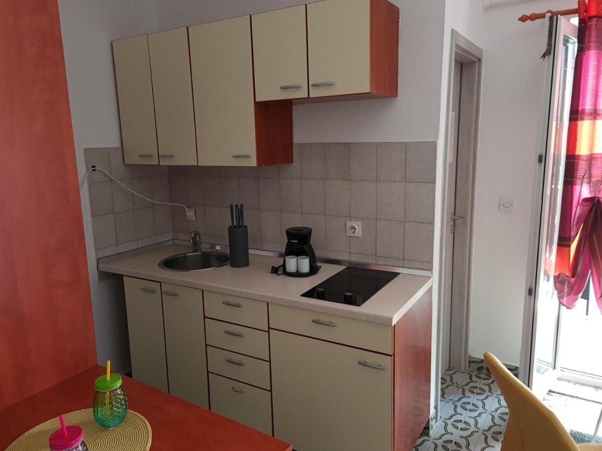 נובליה Apartments Dorotea מראה חיצוני תמונה