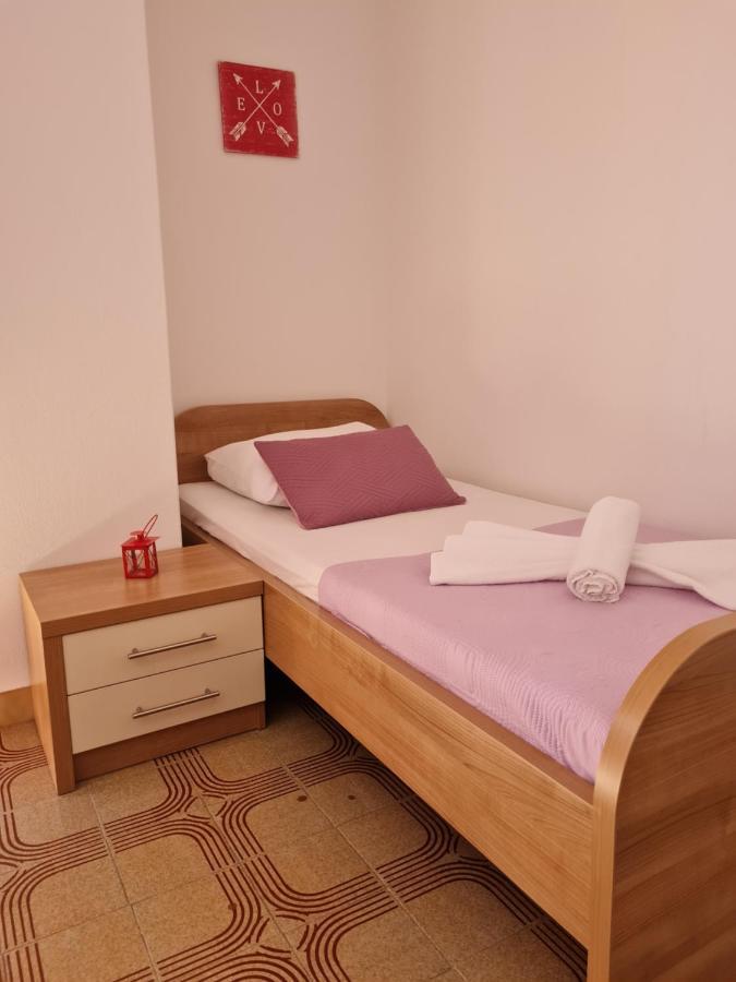 נובליה Apartments Dorotea מראה חיצוני תמונה