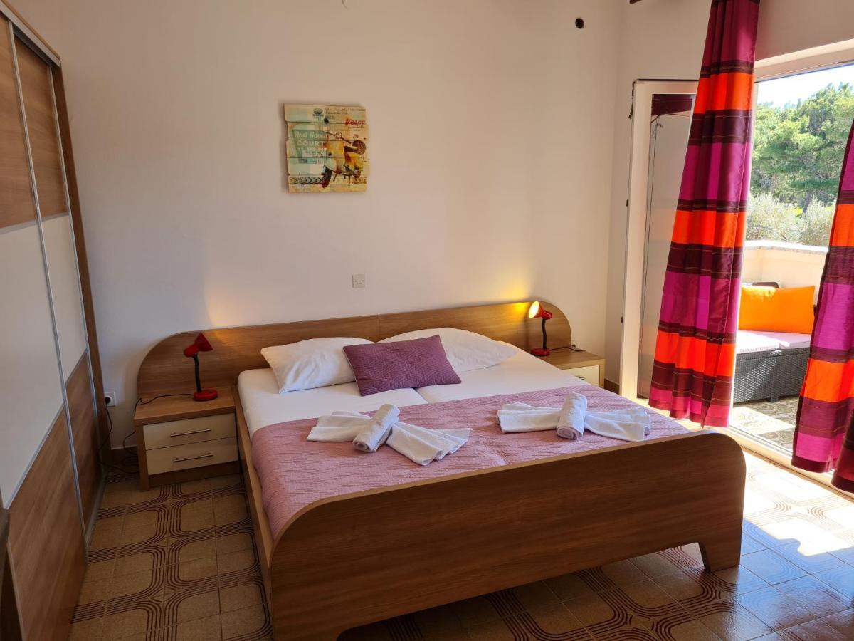נובליה Apartments Dorotea מראה חיצוני תמונה