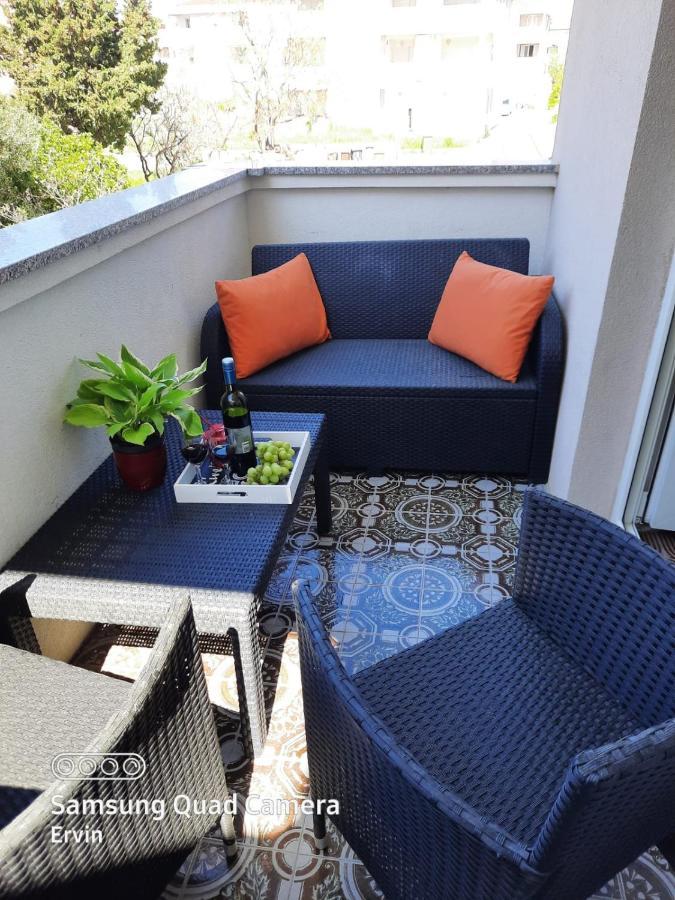 נובליה Apartments Dorotea מראה חיצוני תמונה