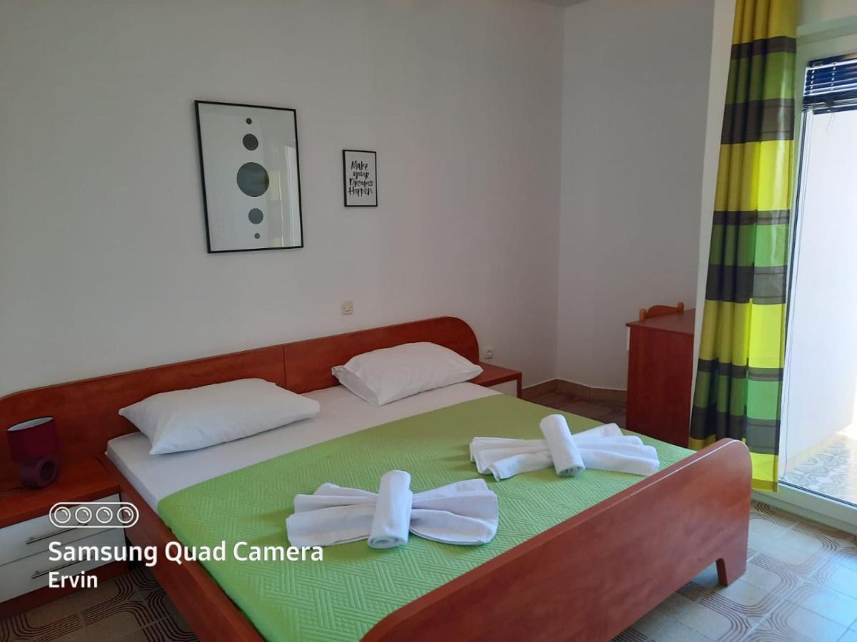 נובליה Apartments Dorotea מראה חיצוני תמונה
