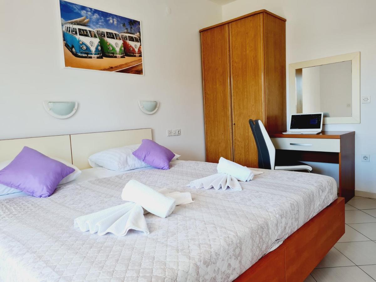 נובליה Apartments Dorotea מראה חיצוני תמונה
